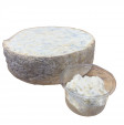 Le gorgonzola DOP est un fromage italien originaire de Milan. Ce fromage bleu est produit à partir de lait de vache entier.